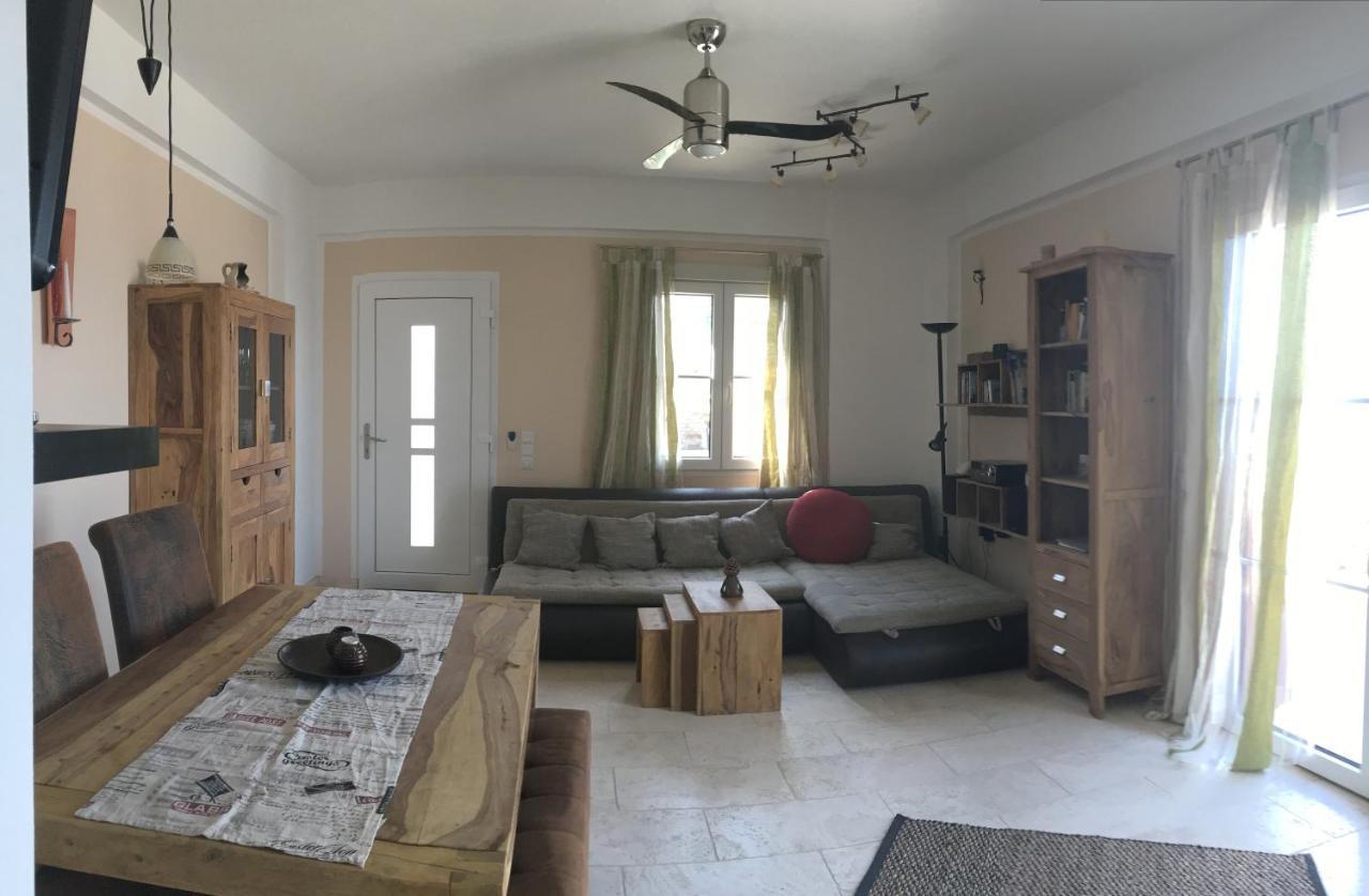 Astra-Ferienhaus Mit Grosser Dachterrasse Und Top-Ausstattung In Nas Armenistís Exterior foto